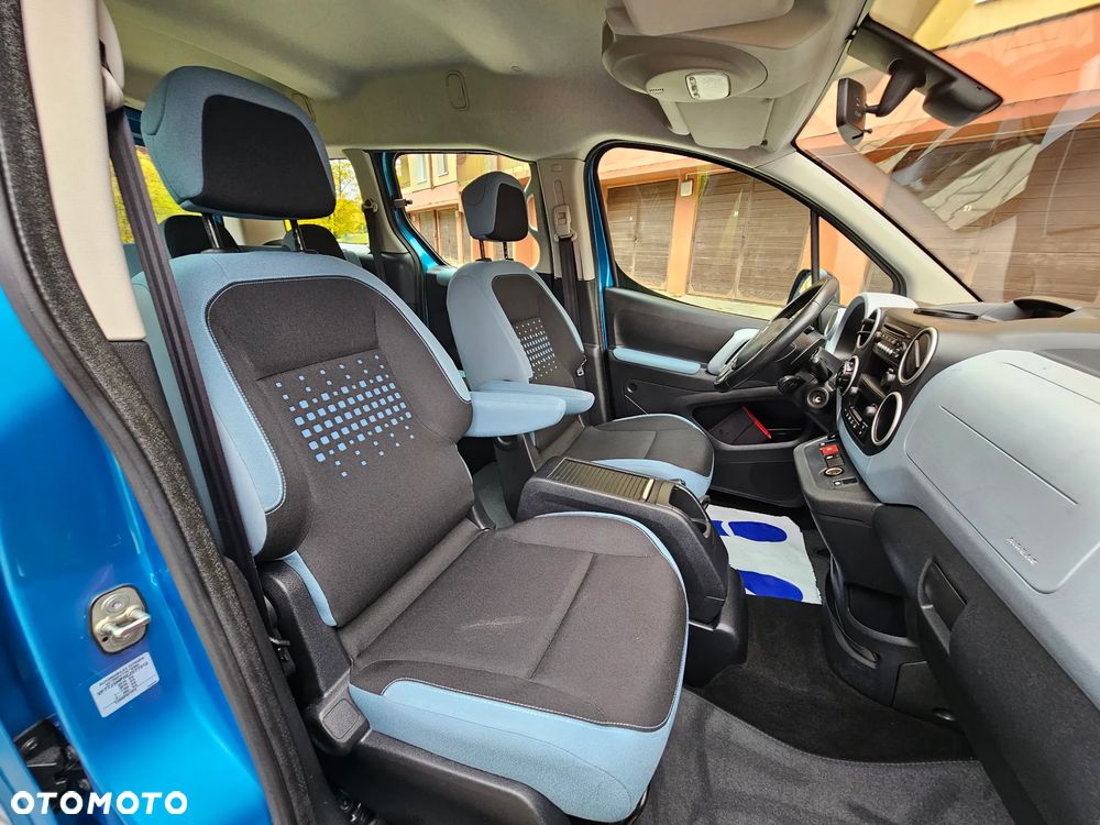 Citroën Berlingo Multispace e-HDi 90 FAP EGS6 Exclusive - 23
