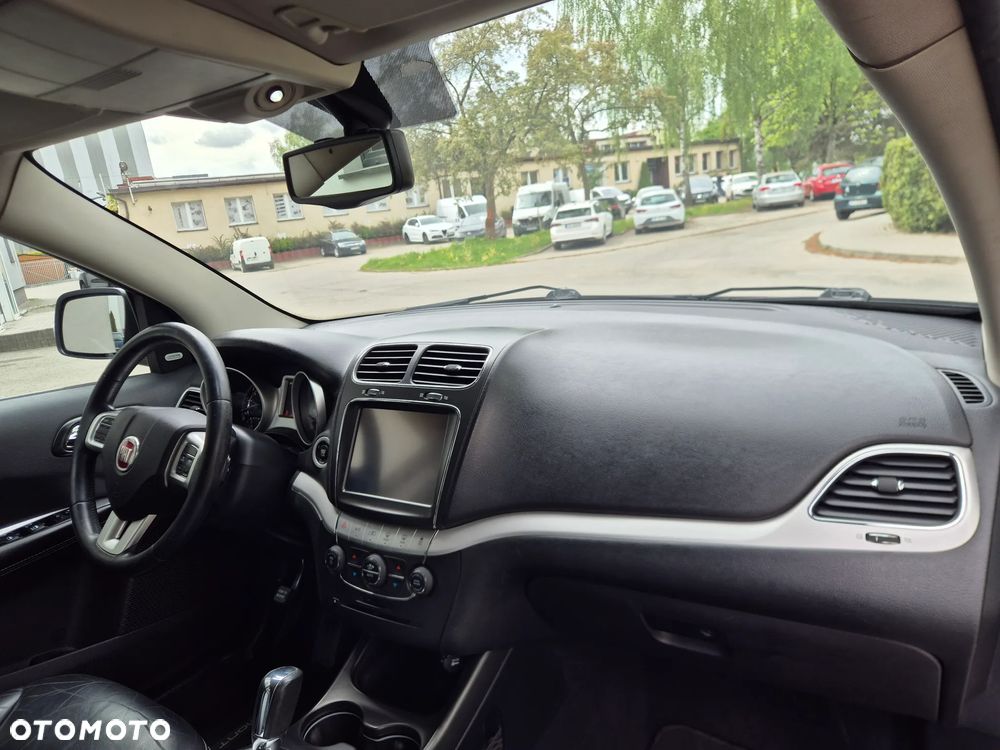 Fiat Freemont 2.0 Multijet 16V DPF Automatik Allrad Black Code - 8