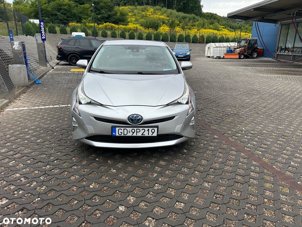 Toyota Prius 1.8 Hybrid Premium - 3