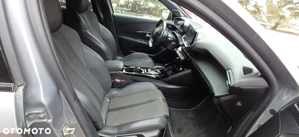 Peugeot 208 Elektromotor 136 GT - 25