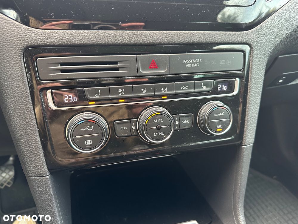 Volkswagen Golf Sportsvan VII SV 1.4 TSI BMT Comfortline - 12