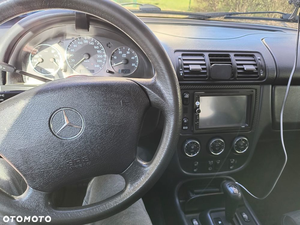 Mercedes-Benz ML - 17
