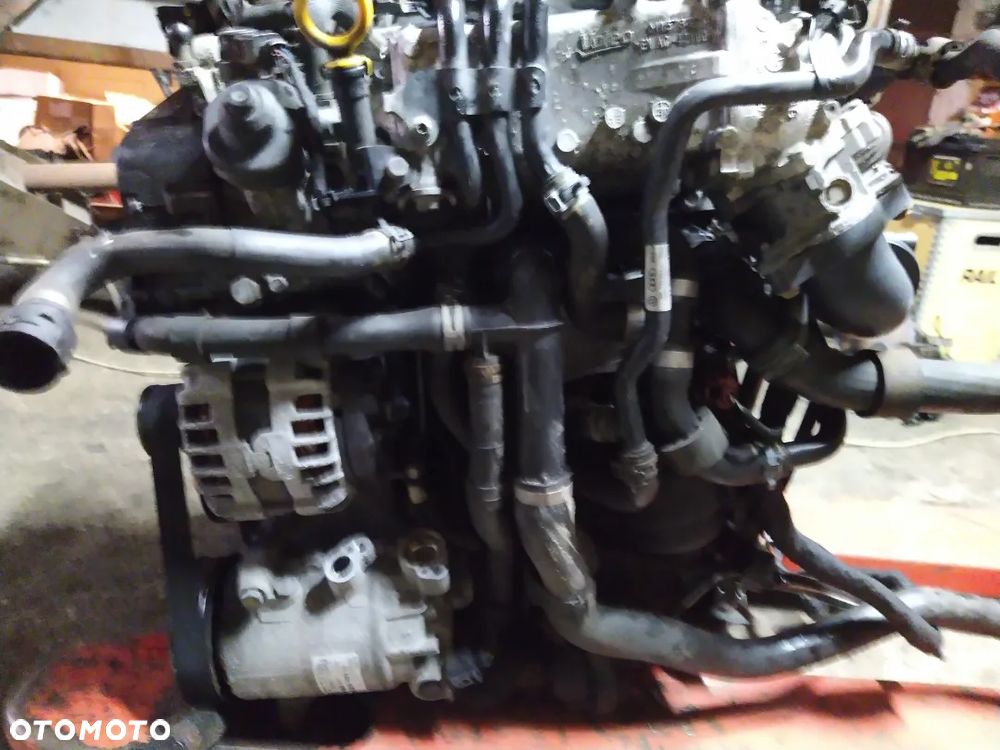 Silnik VW skoda 2.0 TDI CKF - 2