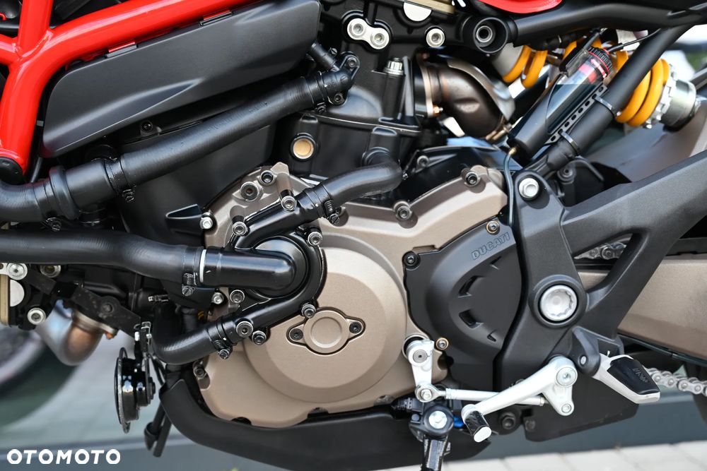 Ducati Monster - 8