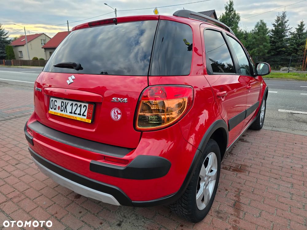 Suzuki SX4 1.6 Comfort Plus - 5