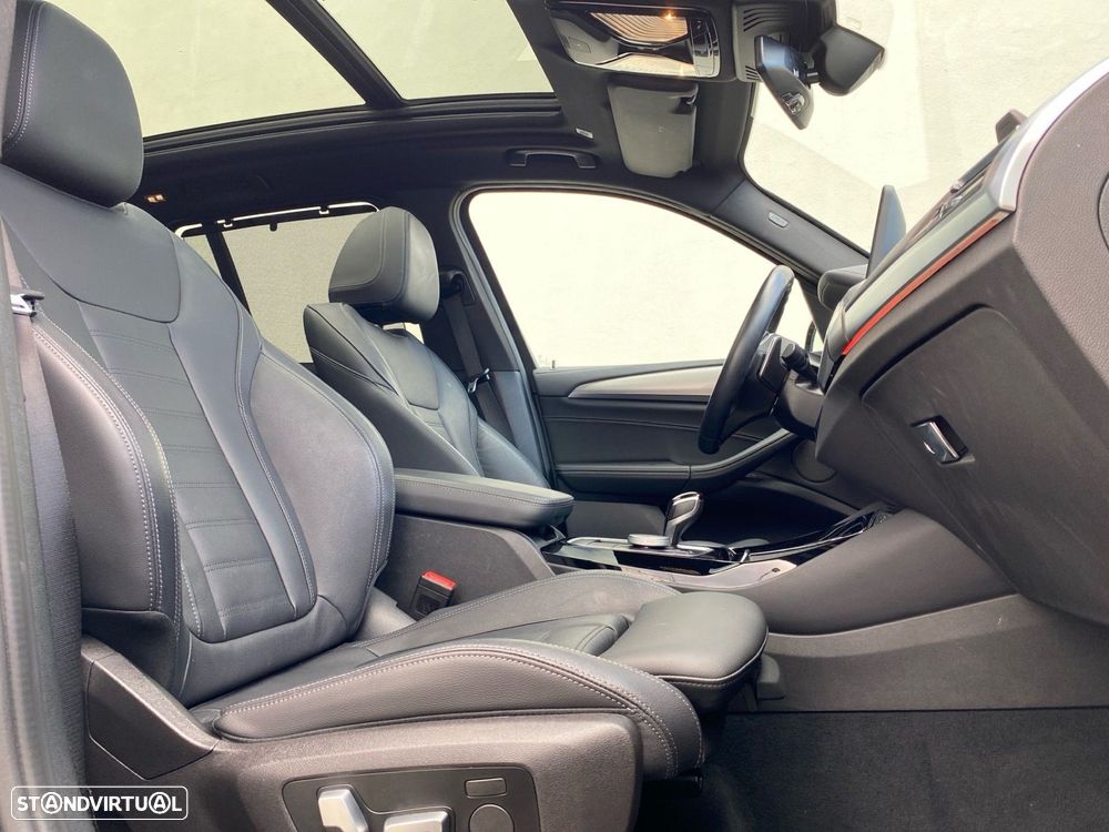 BMW X3 30 e xDrive Pack M 50 anos - 20