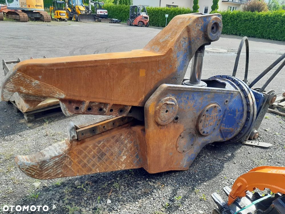 Nozyce tnąco krusząco wyburzeniowe obrotowe Rammer, waga 2600kg. - 2