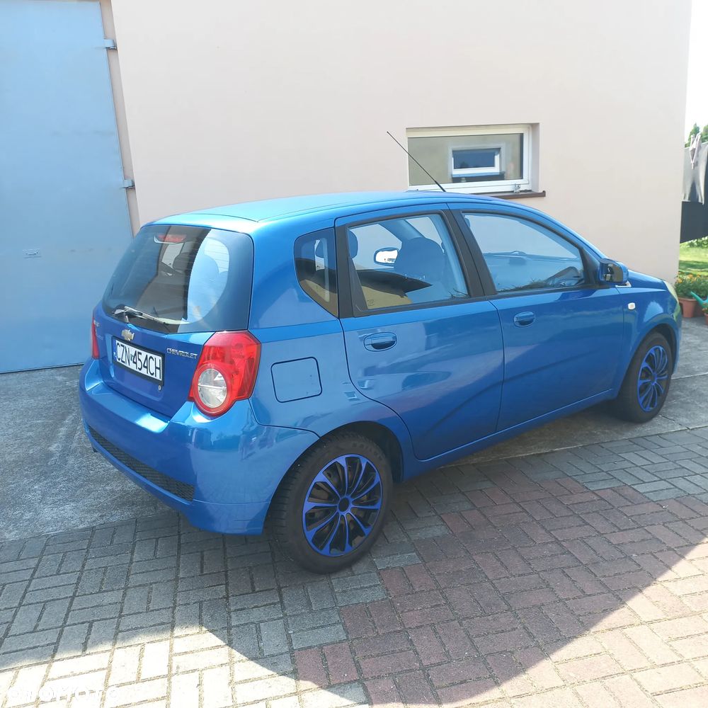 Chevrolet Aveo - 38