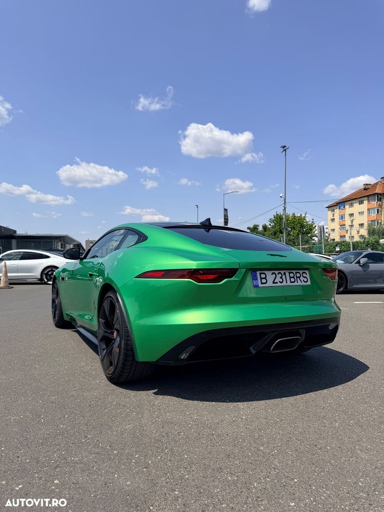 Jaguar F-Type - 9
