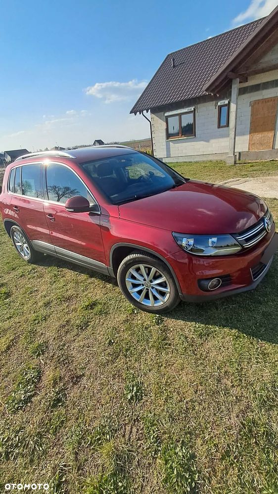 Volkswagen Tiguan 1.4 TSI BlueMotion Technology Lounge Sport & Style - 2