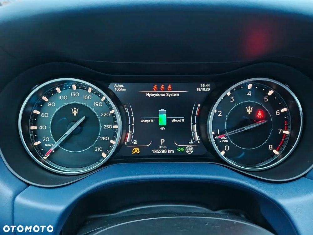 Maserati Ghibli 2021