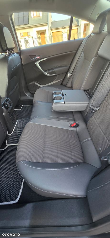 Opel Insignia 2.0 T Cosmo - 9