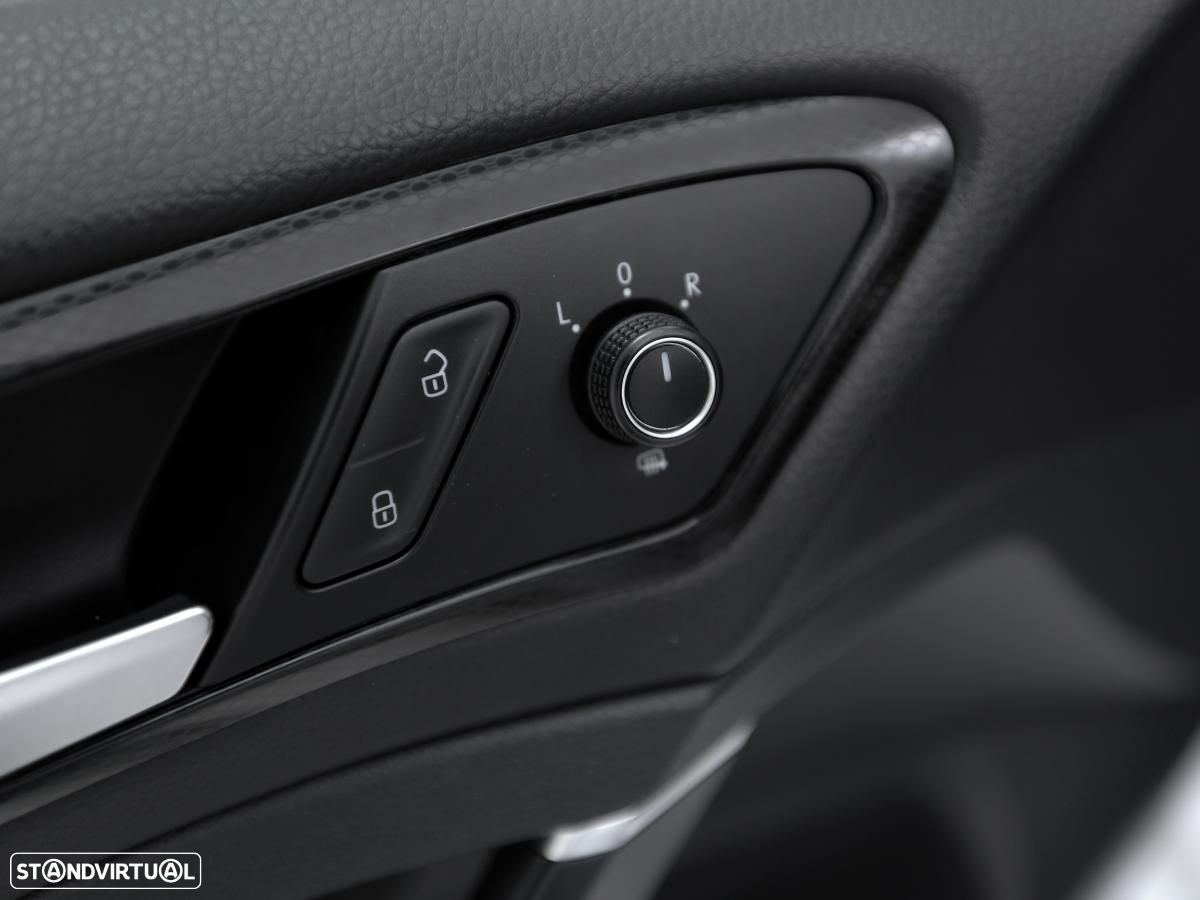 VW Golf - 15