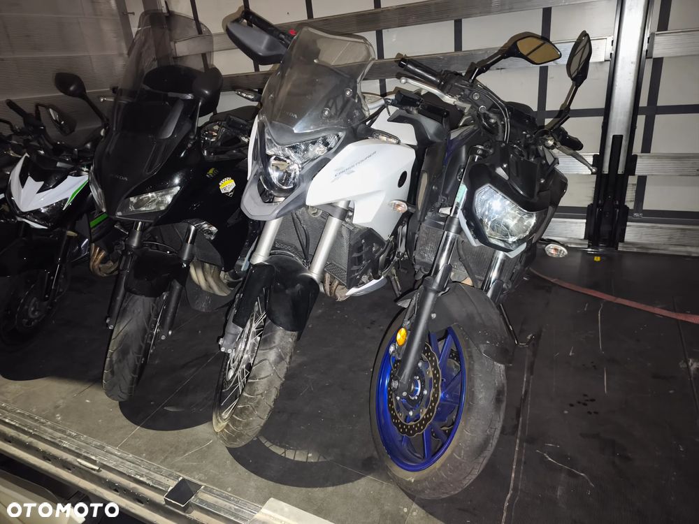 Yamaha MT - 36