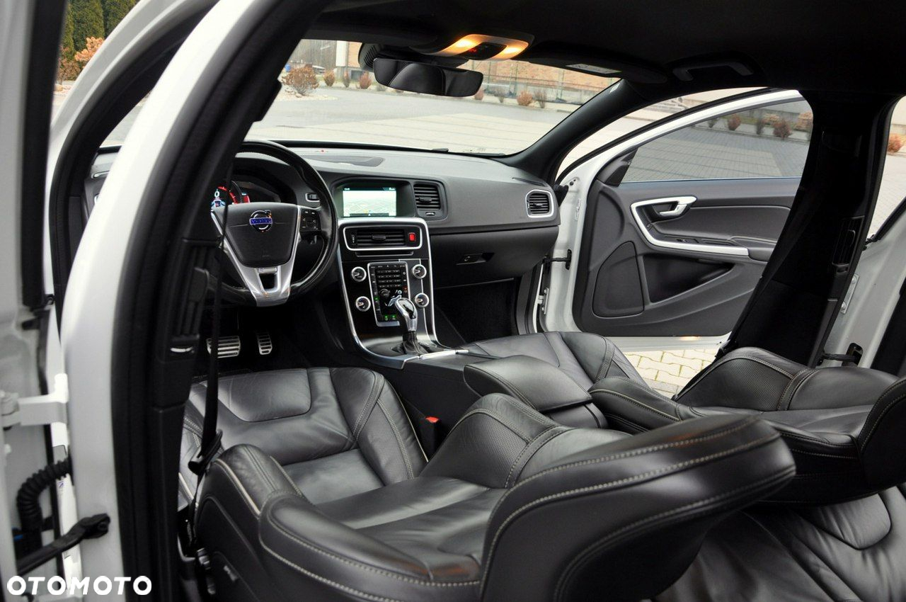 Volvo V60 - 28