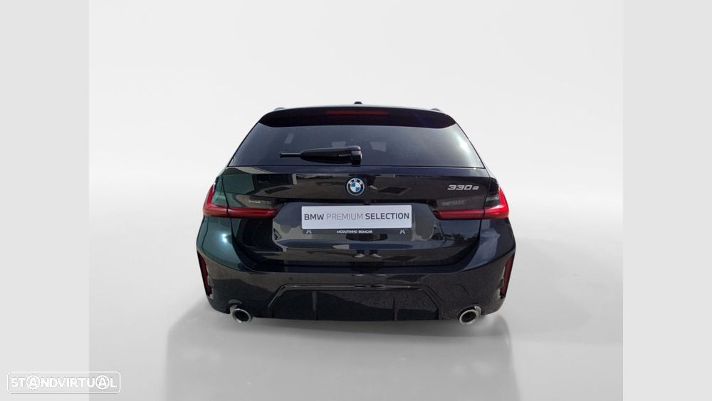 BMW 330 e Pack Desportivo M Auto - 8