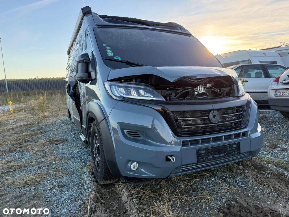 Eura Mobil van V595HB - 3