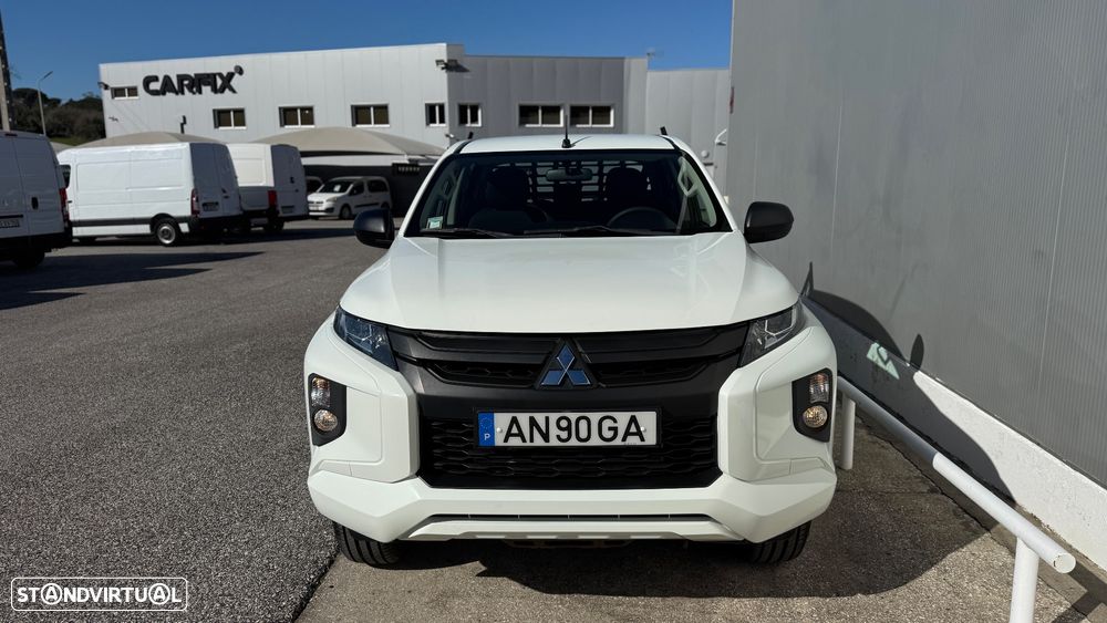 Mitsubishi L-200 Cabine dupla 4X2 - 23