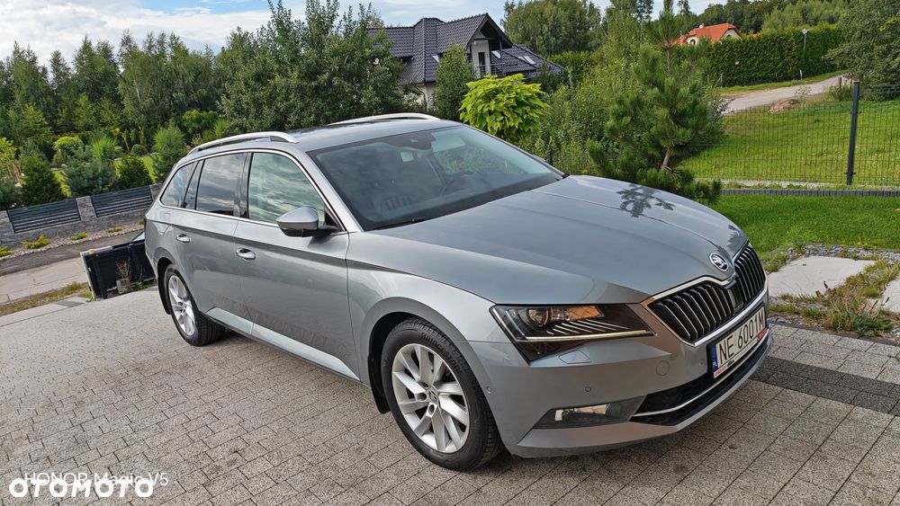 Skoda Superb 2.0 TDI DSG Premium Edition - 3