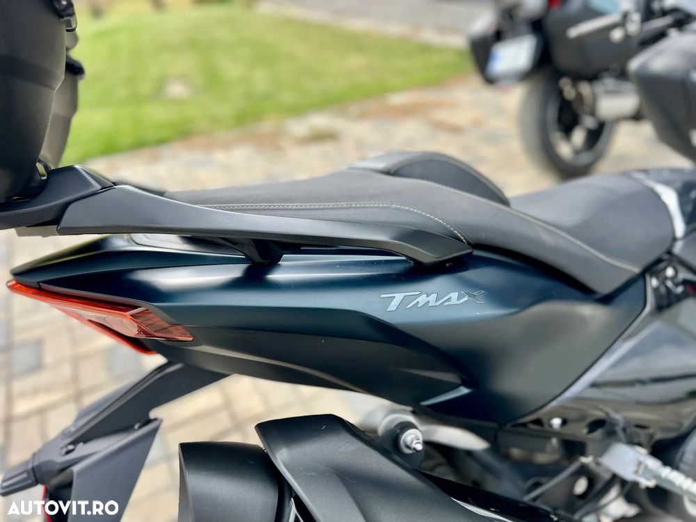 Yamaha TMAX 560 - 8