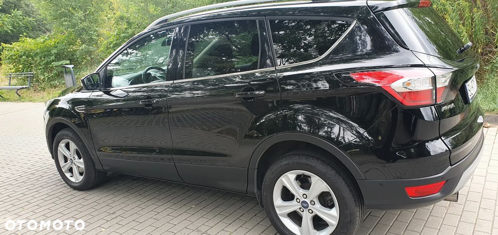 Ford Kuga 1.5 EcoBoost FWD Titanium ASS MMT6 - 4