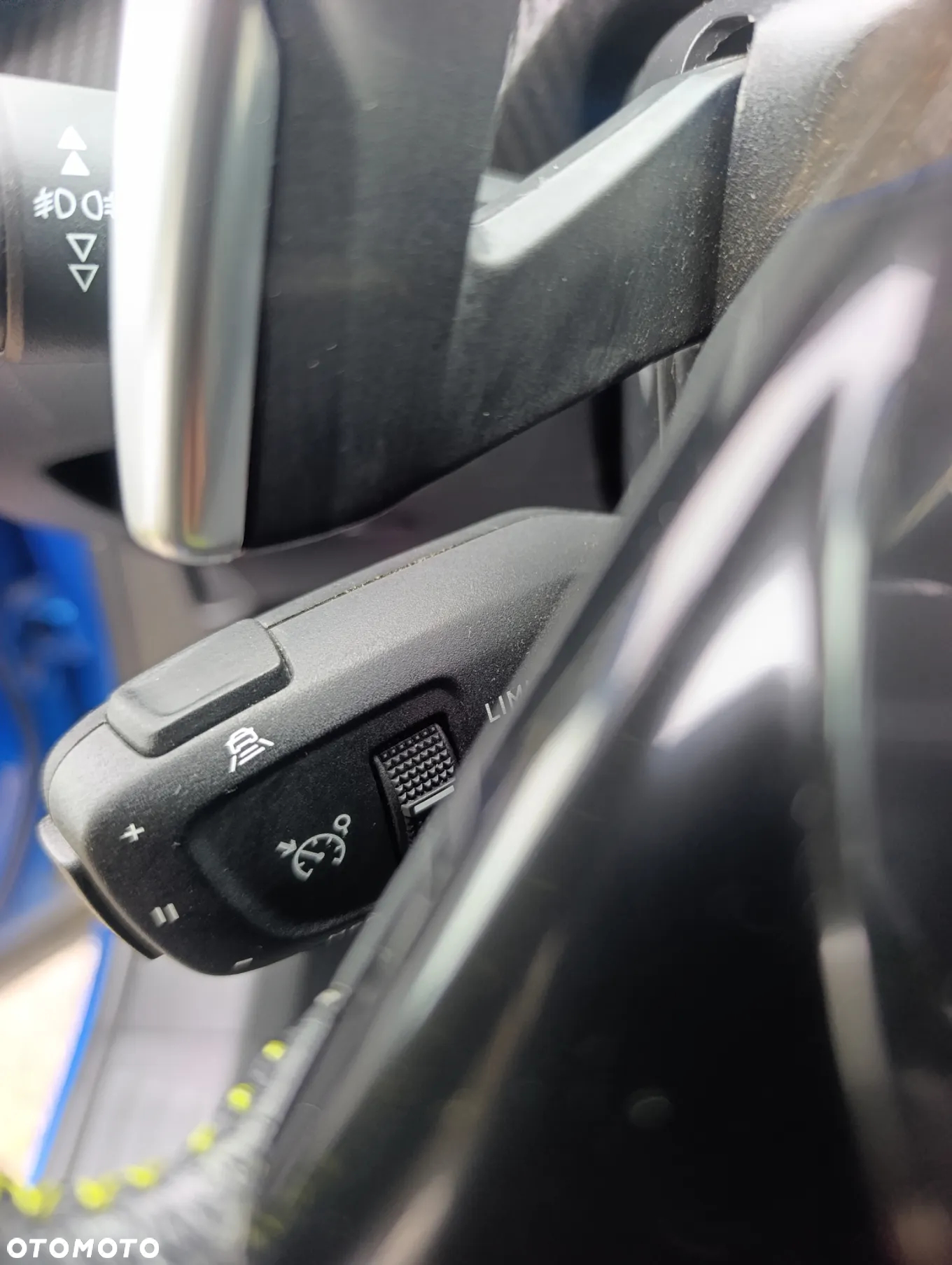 Peugeot 2008 PureTech 155 EAT8 GT Pack - 17