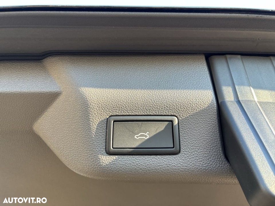 Volkswagen Multivan L 2.0 TDI DSG 110KW Style - 25