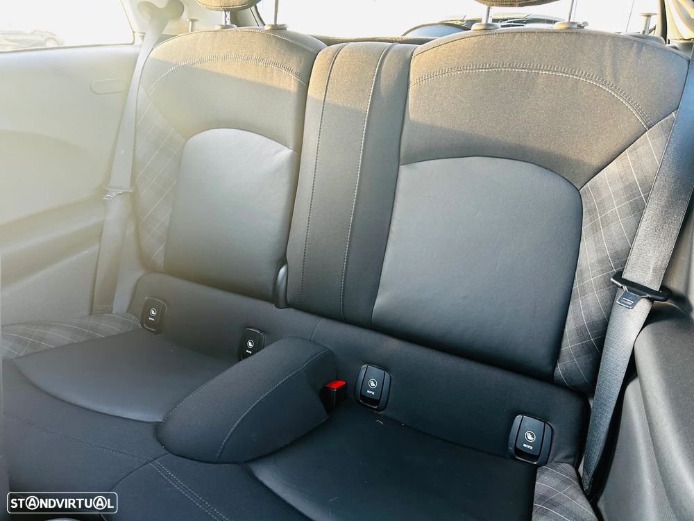 MINI 3 Portas Cooper D Metropolitan - 14