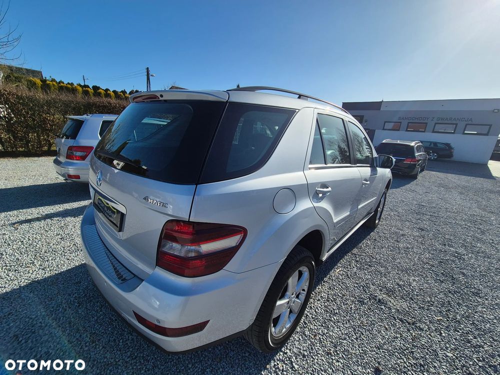 Mercedes-Benz ML - 22