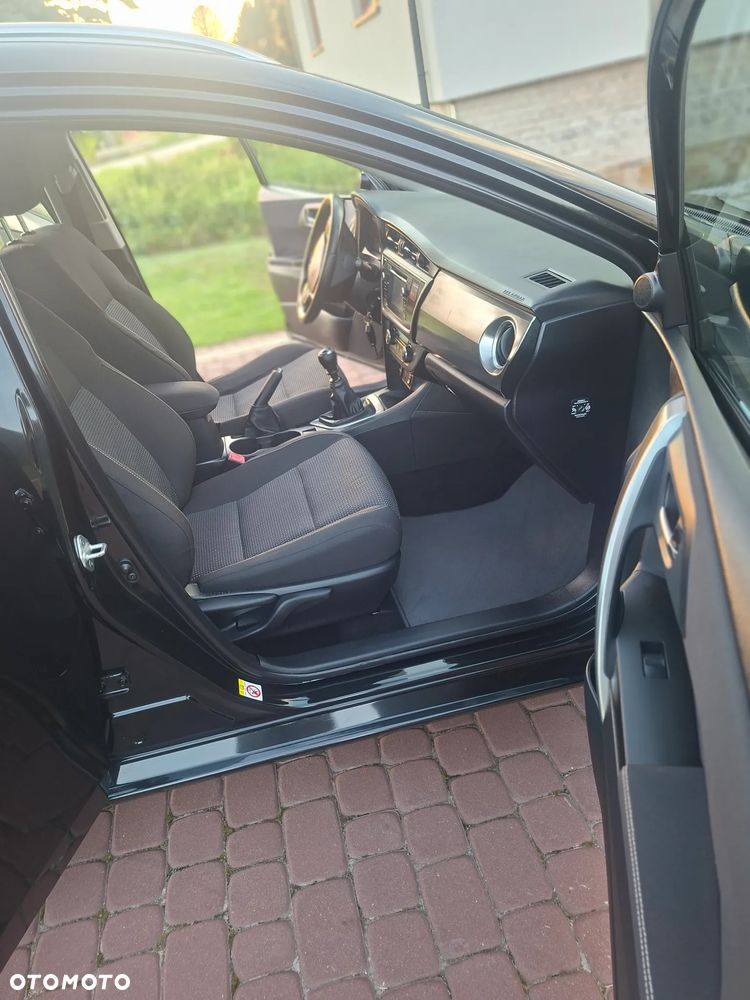 Toyota Auris 1.6 Edition - 11
