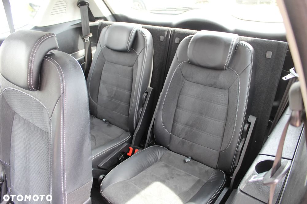 Ford S-Max 2.0 TDCi DPF Titanium - 33