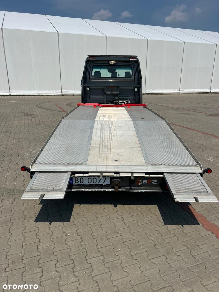 Mercedes-Benz Sprinter - 6