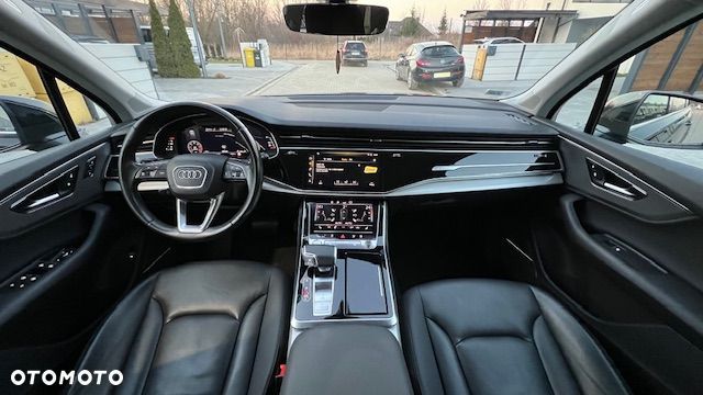 Audi Q7 - 13