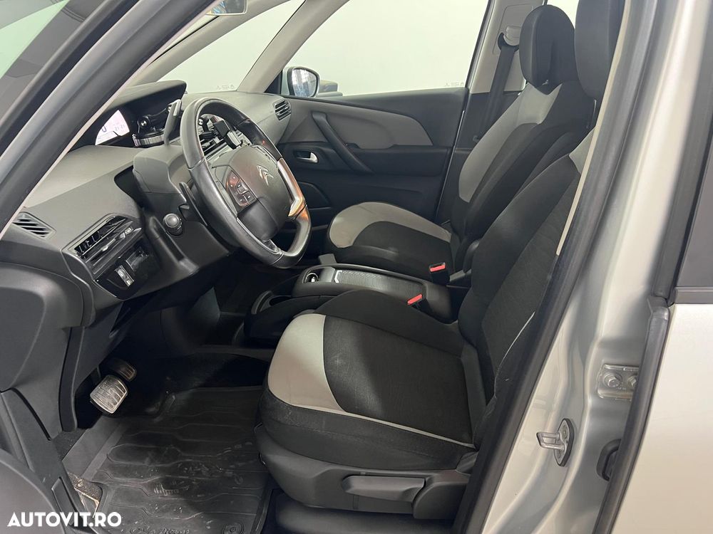 Citroën C4 Picasso - 9