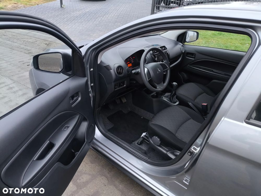 Mitsubishi Space Star 1.2 - 8