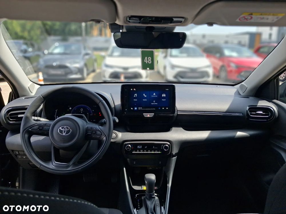 Toyota Yaris Hybrid 1.5 Style - 17