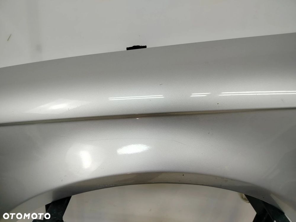 AUDI A4 B7 04R-> BŁOTNIK LEWY PRZÓD PRZEDNI LY7W - 3