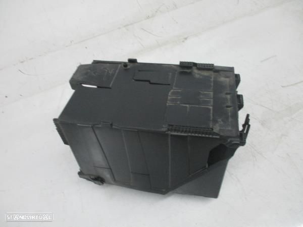 Caixa Bateria Citroen C4 Ii (B7) - 4