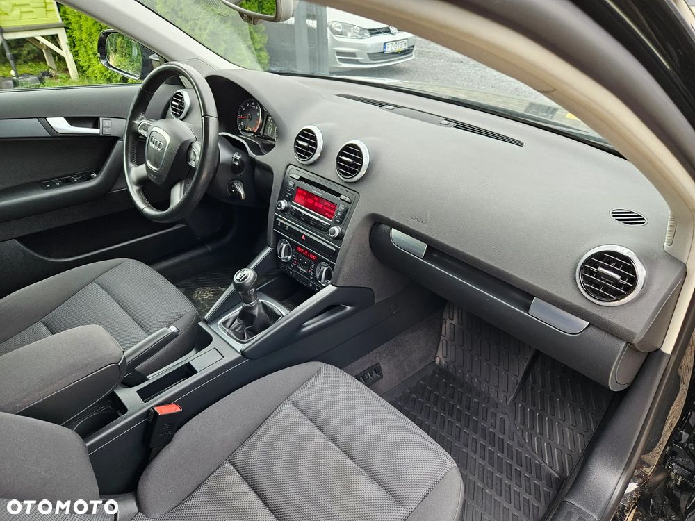 Audi A3 Sportback 1.2 TFSI Ambition - 16