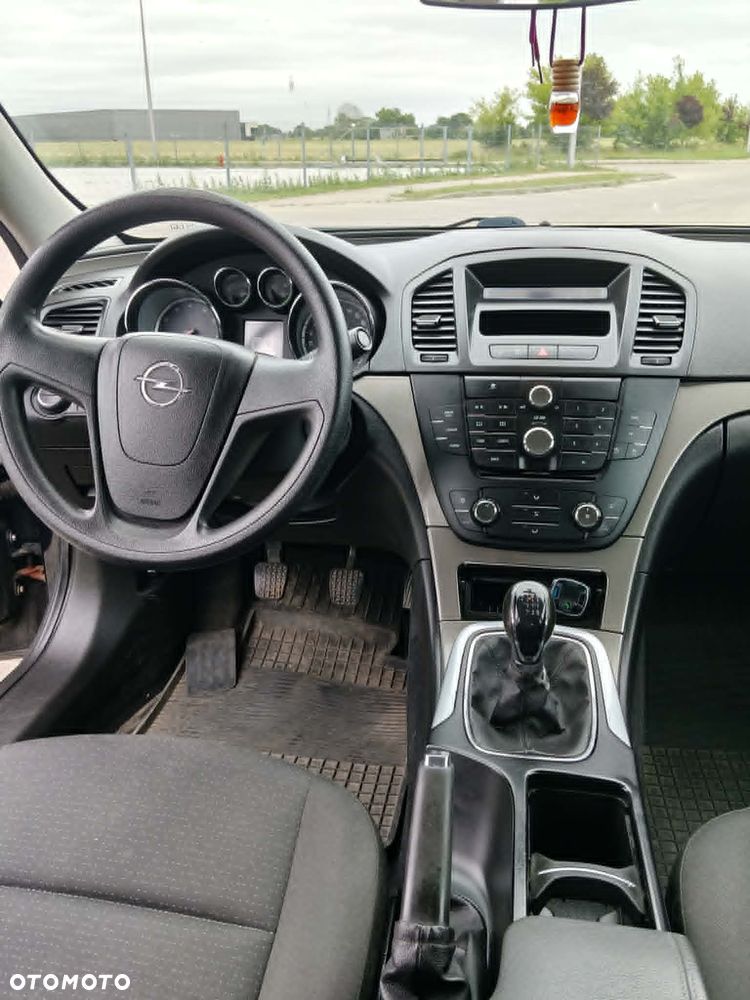 Opel Insignia - 9