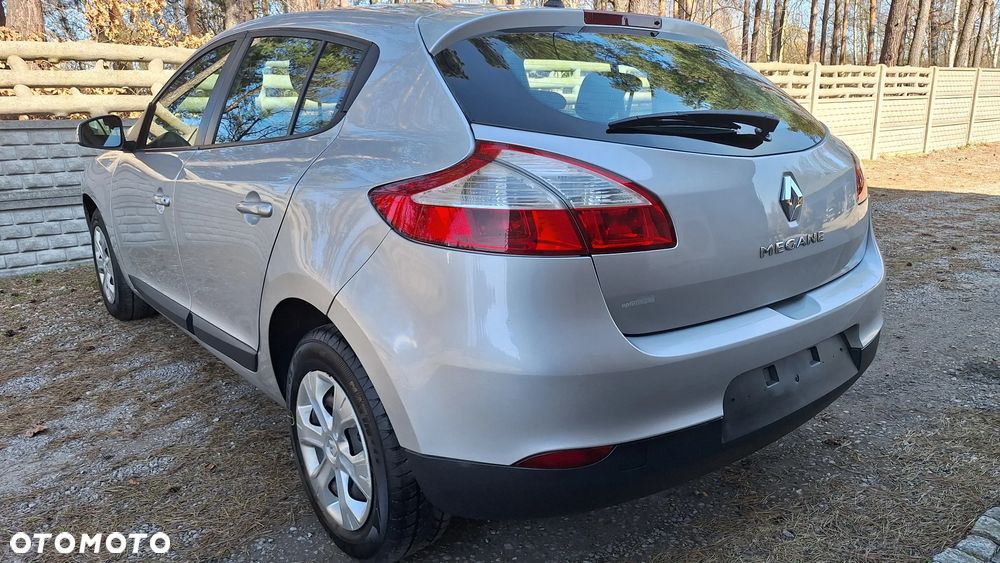 Renault Megane 1.6 16V 110 Expression - 3
