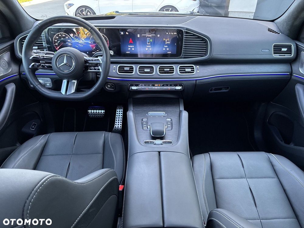 Mercedes-Benz GLS - 15