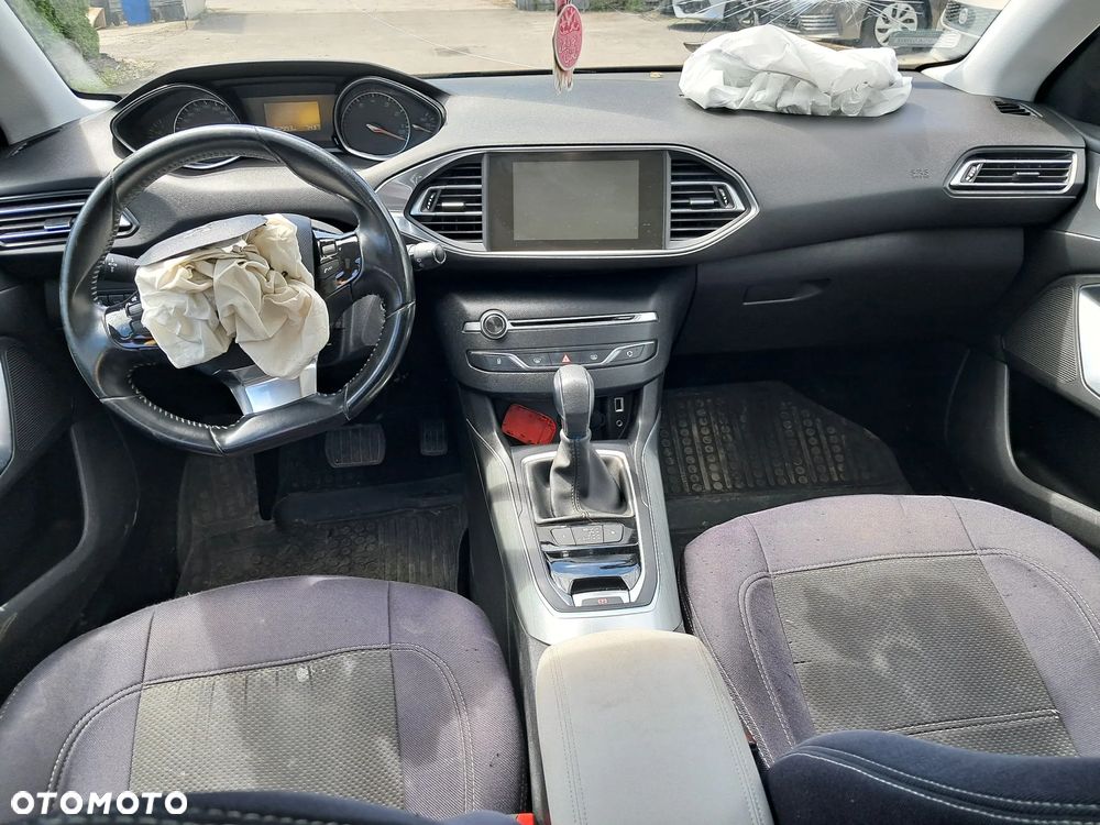 Peugeot 308 - 26