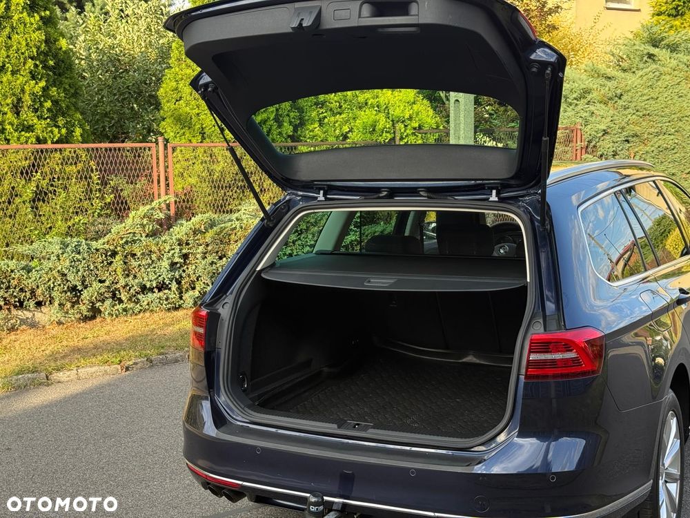 Volkswagen Passat 2.0 TDI SCR (BlueMotion Tech) 4Mot DSG Highline - 17
