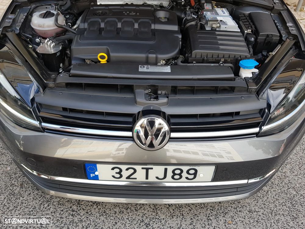 VW Golf Variant 1.6 TDi Confortline DSG - 61