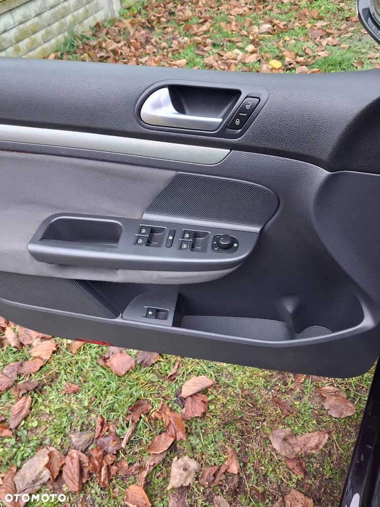 Volkswagen Golf 1.4 Tour Edition - 16