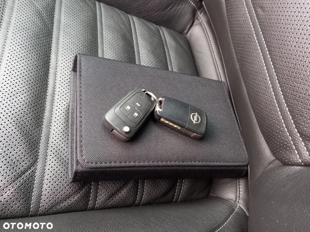 Opel Insignia 2.0 CDTI 4x4 Automatik Innovation - 32