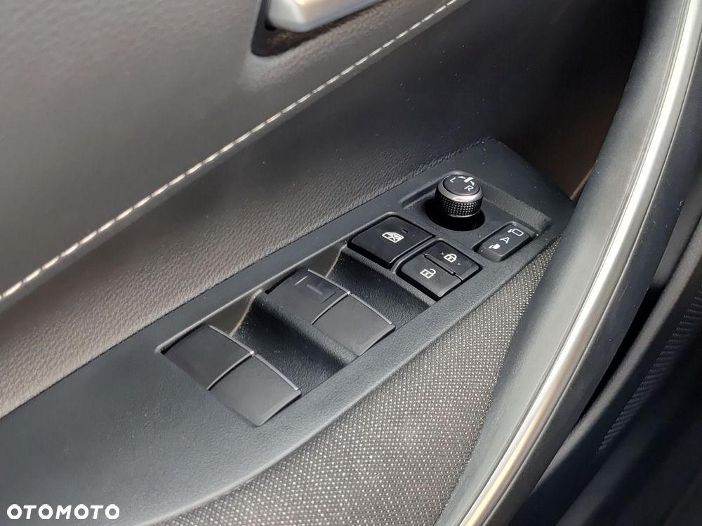 Toyota Corolla 1.8 Hybrid Comfort - 20
