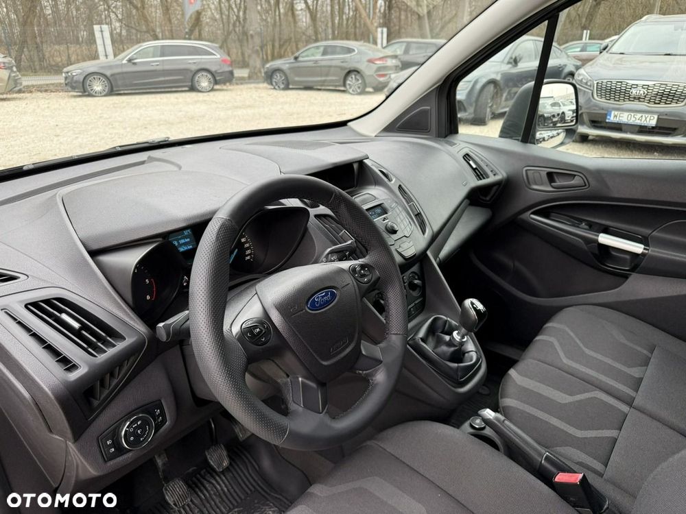 Ford Transit Connect - 8