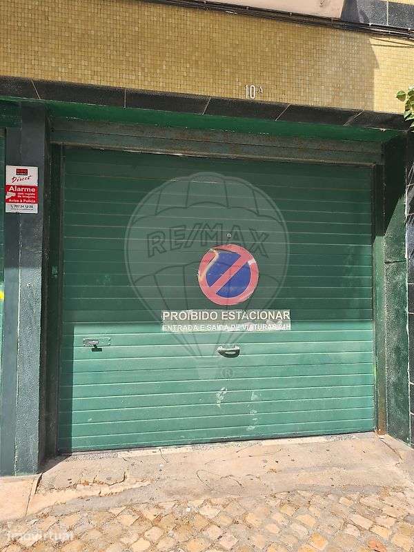 Garagem  para arrendamento - Grande imagem: 2/5